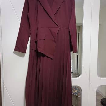 Sipariş Verdiğim Elbise Yerine Farklı Ve Kalitesiz Ürün Gönderildi