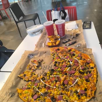 Ekstra Ketçap Ve Mayonez Talebine Olumsuz Ve Ücretli Yaklaşım