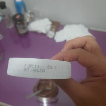 Nutella Kavanozunda Kurtçuk Şoku