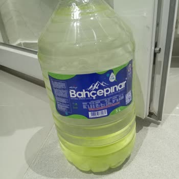 Bahçepınar 5 Litrelik Suyun Kısa Sürede Yeşillenmesi Endişe Yaratıyor