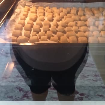 Fırın Pişirmiyor, Yiyecekler Yanıyor Ve İçi Çiğ Kalıyor