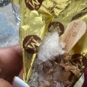 Erimiş Ve Tekrar Donmuş Dondurmalar Sağlık Riski Oluşturuyor