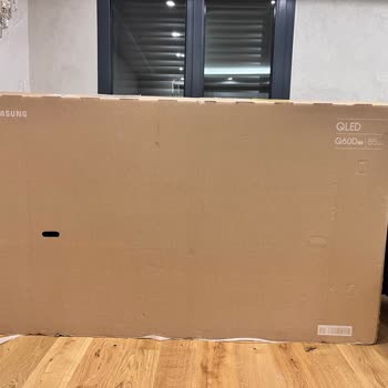 Kırık Televizyon Teslimatı Sonrası Vatan Bilgisayar Ve Samsung'un Sorumluluk Almaması