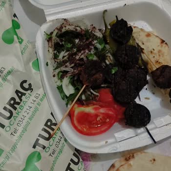 Tarihi Turaç Ocakbaşı Yanmış Yemek