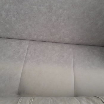 Koltuklarda Renk Değişimi Ve Şube Sözünde Durmadı