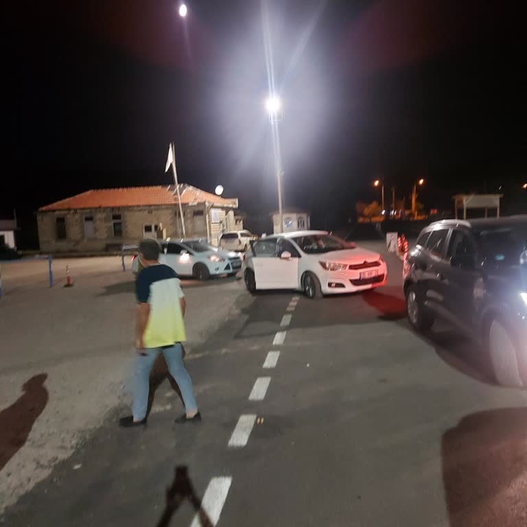 Feribot Sırası Ve Online Bilet Önceliği Nedeniyle Yaşanan Mağduriyet