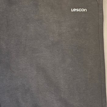 Lescon Eşofman Altında Renk Atması Ve Olumsuz Müşteri Hizmeti Deneyimi