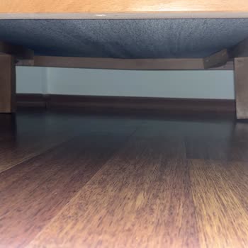 Aldığım Yeni Koltuk Takımı Kısa Sürede Çöktü, Servis İlgi Göstermiyor