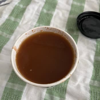 Sipariş Edilen Latte Yerine Karışık Ve Bozuk Bir Ürün Gönderildi