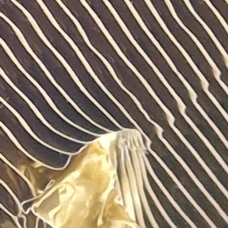 Aldığım Klimanın Motoru Ezik Çıktı Değişim Talebim Karşılanmıyor