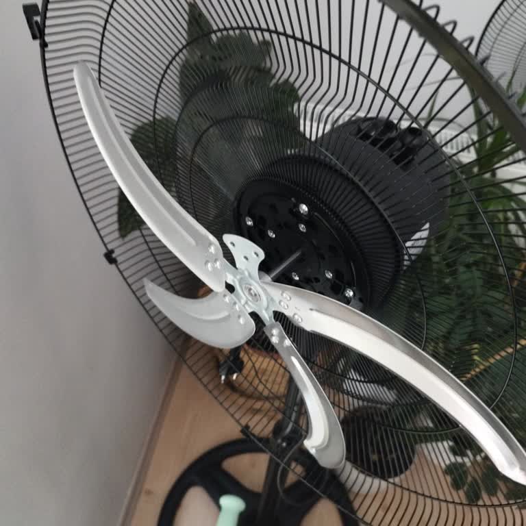 Eksik Parça Ve İlgisiz Müşteri Hizmeti Şikayeti