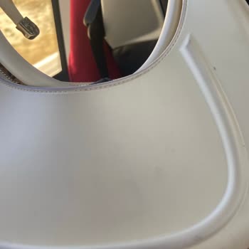 Benetton Çantada Renk Atması Ve Askı Sorunu, Mağaza İlgisizliği