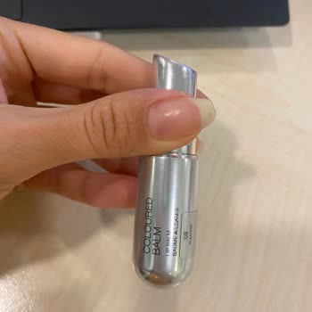 I Face Strong Chemical Odor on Kiko Lipstick After Several Uses