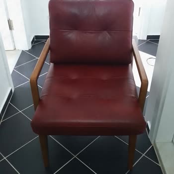 Yanlış Ve Kusurlu Berjer Teslimatı: Engince Mağazasından Memnuniyetsizlik