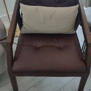 Yanlış Ve Kusurlu Berjer Teslimatı: Engince Mağazasından Memnuniyetsizlik