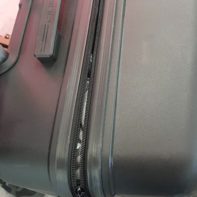 Valizimin Uçuş Sonrası Hasar Görmesi Ve Yetersiz Müşteri Hizmeti