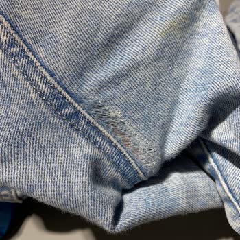 Kusurlu Pantolon Değişiminde Fiyat Farkı İstenmesi Ve İletişim Eksikliği