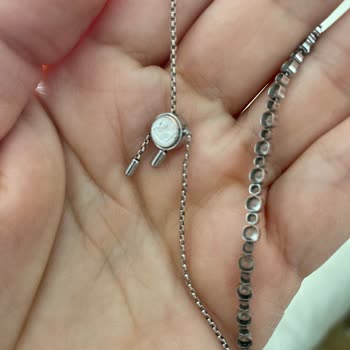 Swarovski Bilekliklerin Rengi Soldu Markadan Destek Alamıyorum