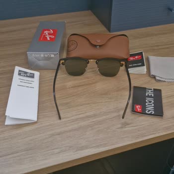 Aldığım Gözlük Yamuk Çıktı, Değişim Ve İletişimde Sorun Yaşıyorum