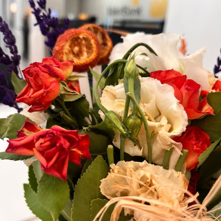 Çiçeğim Soldu, Param Çöpe Gitti: İlgisizlik Mağdur Etti