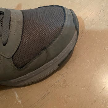 Ayakkabıda Erken Çatlama Ve Hatalı İnceleme Sonucu