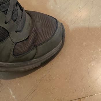 Ayakkabıda Erken Çatlama Ve Hatalı İnceleme Sonucu