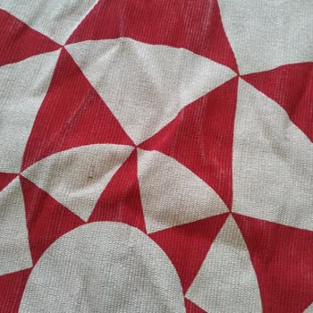 Kilim Daha Kullanılmadan Renk Attı, Değişim Talep Ediyorum