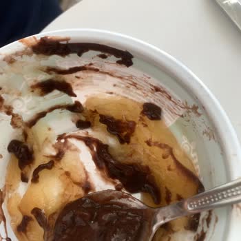 A101'den Aldığım Profiteroller Son Kullanma Tarihi Geçmeden Bozulmuştu