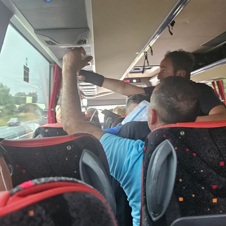 Prontotour İle Eski Otobüs Ve Düşük Standartlı Otel Mağduriyeti