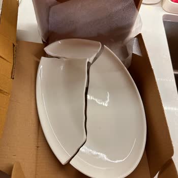 Eksik Ve Kırık Ürünler, Yetersiz Paketleme Ve Müşteri Hizmetleri Sorunu