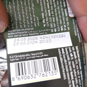 Migros'tan Aldığım Çikolata Kurtlu Çıktı, Mağduriyet Yaşıyorum