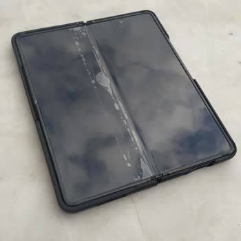 Samsung Galaxy Z Fold 3'te Kronik İç Ekran Koruyucu Sorunu Ve Yetersiz Garanti Desteği