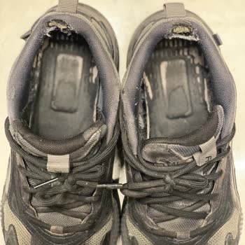 Puma Mağazasından Aldığım Ayakkabının İç Astarı Yırtıldı, Mağduriyetim Giderilmedi