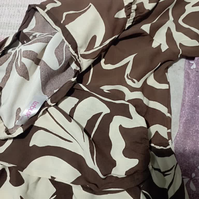 Aldığım Elbiselerin Çoğu Hatalı Ve Kusurlu Çıktı