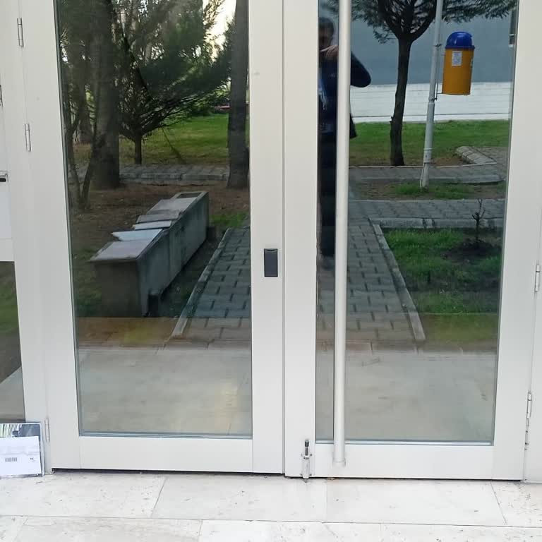 Kargo Teslimatında İlgisizlik Ve Güvenlik Sorunu