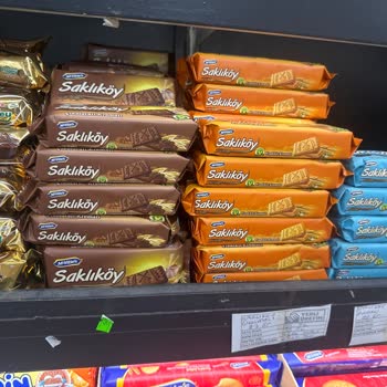 Pahalı Ve Kötü Hizmet, Fiyatlar Belirsiz