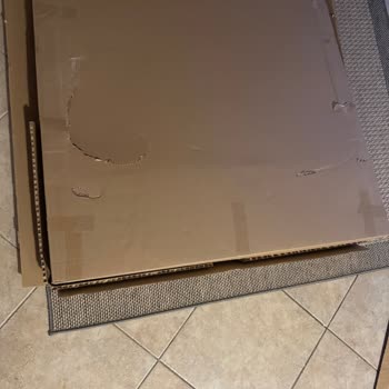 İkea Hasarlı Ürün İçin Değişim Talebini Reddetti Müşteri Mağdur Oldu