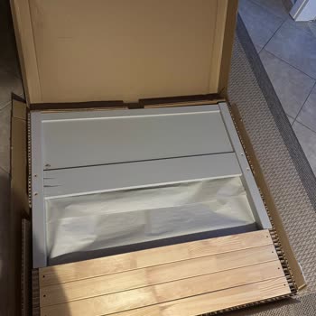 İkea Hasarlı Ürün İçin Değişim Talebini Reddetti Müşteri Mağdur Oldu