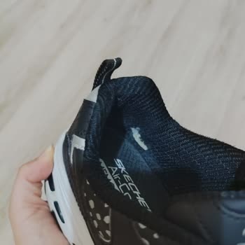 YKM'den Alınan Skechers Ayakkabının Hızla Aşınması Ve İade Talebinin Reddedilmesi