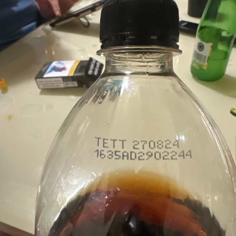 Migros'ta Tarihi Geçmiş Kola Satışı Mağduriyet Yaşattı