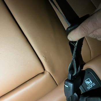 Serviste Garanti Parça Temini ve Koltuk Hasarı Sürecine Dair Şikayet