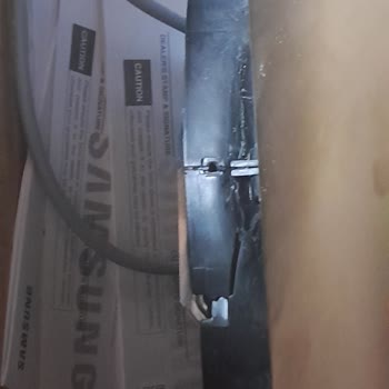 Kargoda Hasar Gören Davlumbaz İçin Samsung Ve Kargo Firmasından Çözüm Bekliyorum