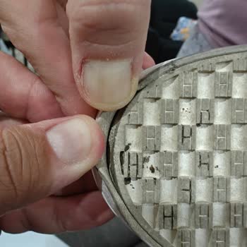 Tommy Hilfiger Ayakkabıda Tekrarlayan Açılma Sorunu Ve Mağduriyet