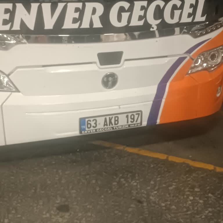 Olumsuz Muavin Davranışı Ve Yetersiz Otobüs Donanımı Deneyimi