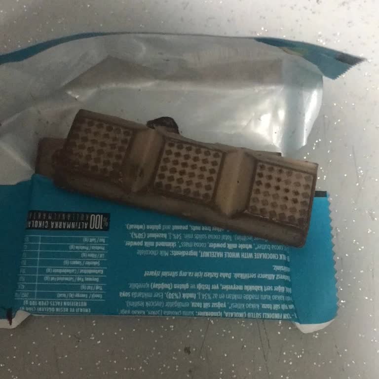 Aldığım Çikolatanın Rengi Ve Kokusu Değişmiş