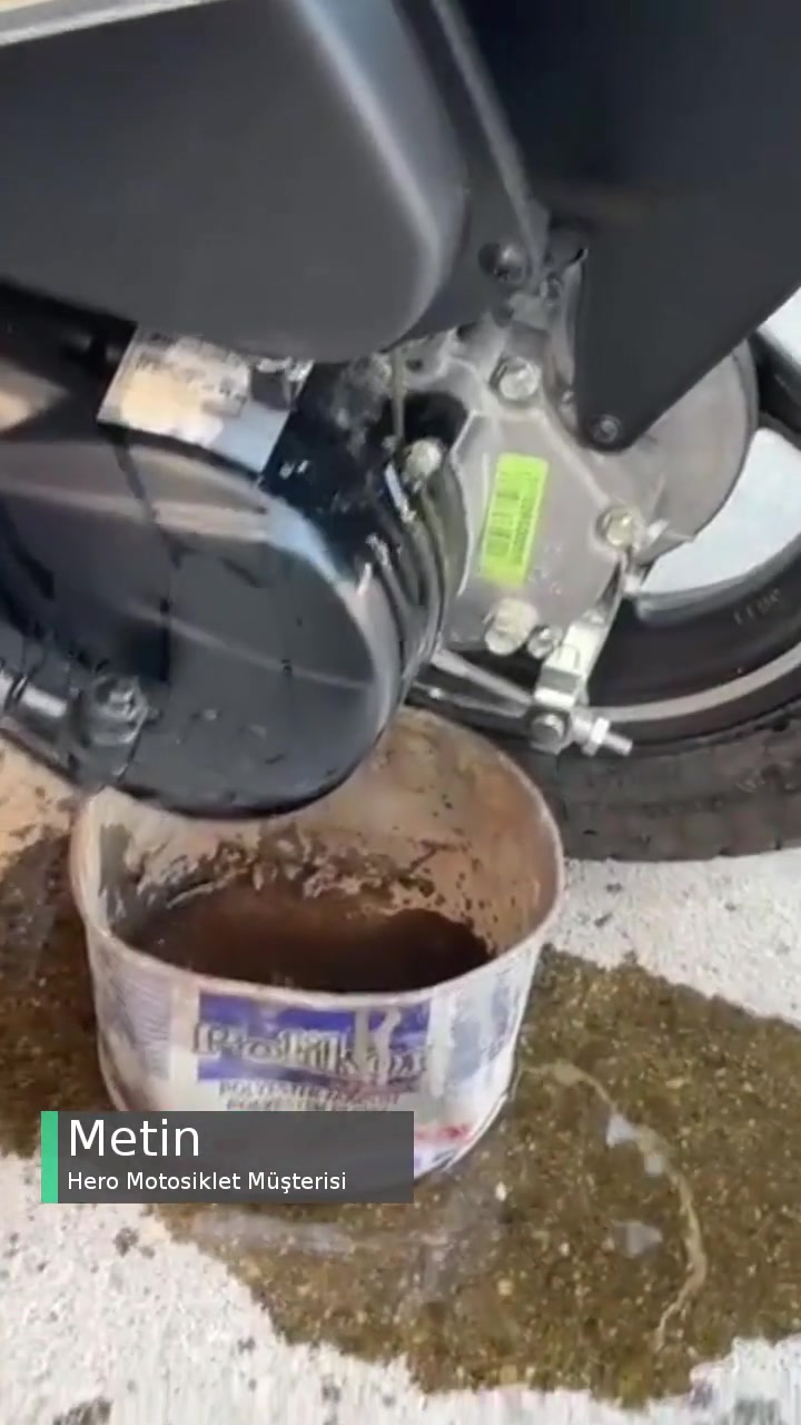 Hero Dash 125 Filtreden Yağ Kusuyor! videonun kapak resmi
