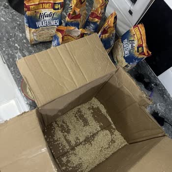 Eti Lilalif Ürünleri Kargoda Parçalanmış Olarak Geldi