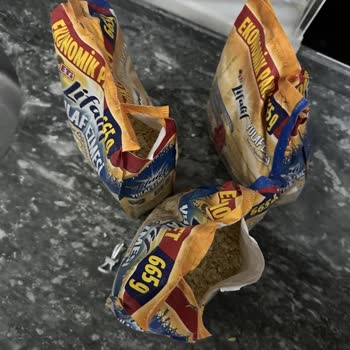 Eti Lilalif Ürünleri Kargoda Parçalanmış Olarak Geldi