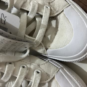 Adidas Ayakkabıda Kısa Sürede Oluşan Hasara Trendyol'dan Çözüm Bulunamaması