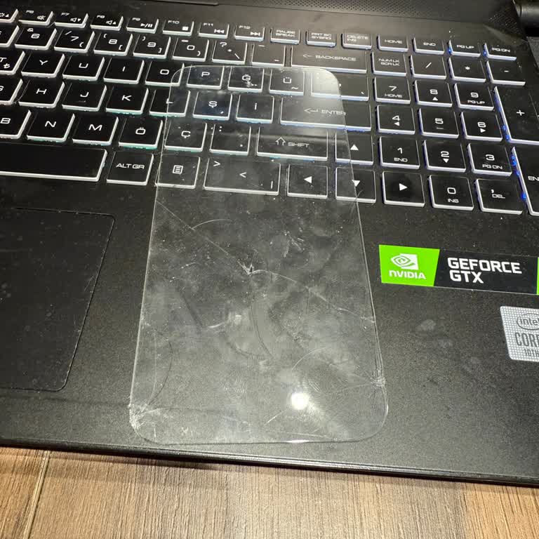 Buff Ekran Koruyucu Beklentileri Karşılamadı, Kısa Sürede Kırıldı